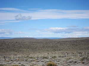 Die ersten Berge mit Schnee sind in Sicht - die Anden?