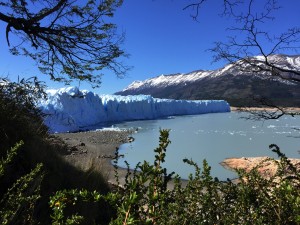 Die Gletscherzunge vom Brazo Rico aus