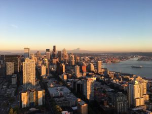 Seattle im Sonnenuntergangslicht