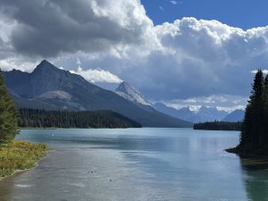 weil er so schön ist - nochmal der Maligne Lake